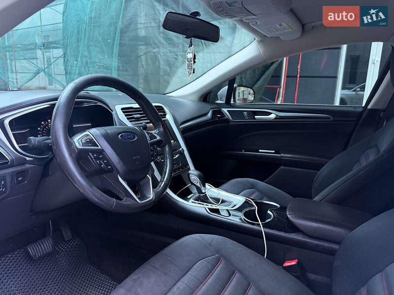 Седан Ford Fusion 2014 в Полтаве