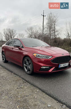 Седан Ford Fusion 2017 в Горішніх Плавнях