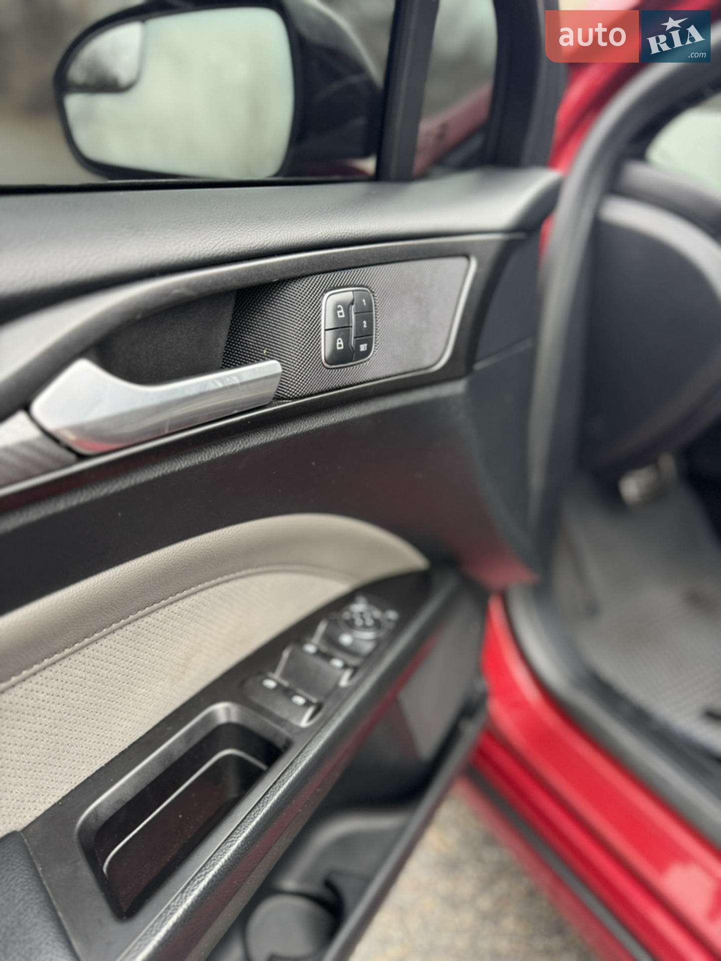 2017 Ford Fusion - мініатюра 12