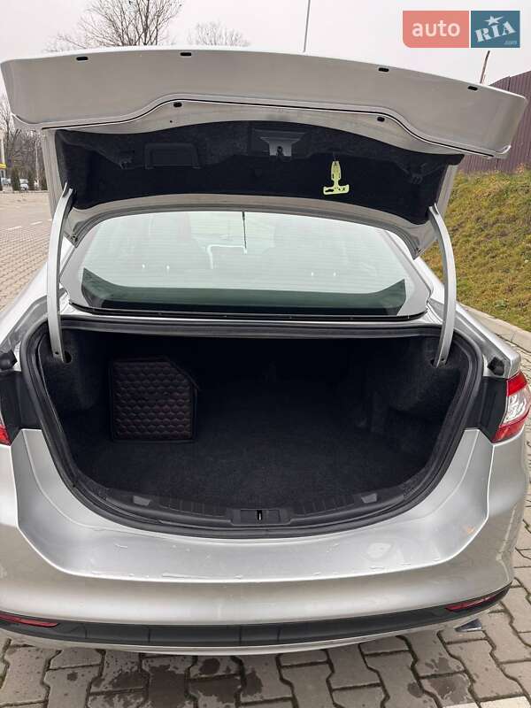 Седан Ford Fusion 2015 в Тернополе фото 8 Седан Ford Fusion 2015 в Тернополе