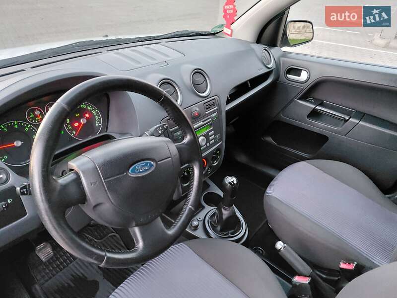Хэтчбек Ford Fusion 2008 в Виннице фото 6 Хэтчбек Ford Fusion 2008 в Виннице