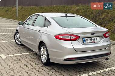Седан Ford Fusion 2015 в Тернополе