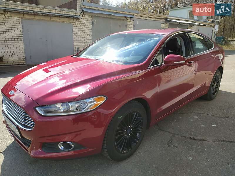 Седан Ford Fusion 2016 в Харькове
