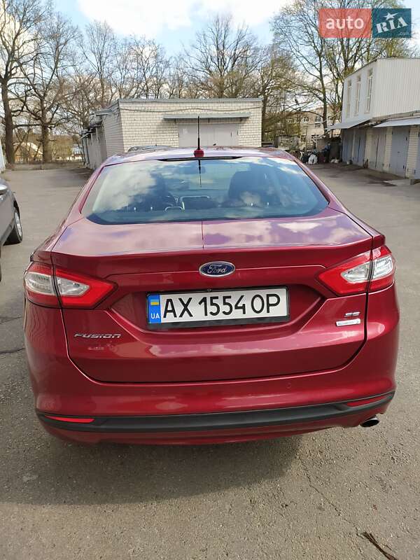 Седан Ford Fusion 2016 в Харькове