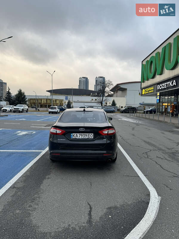 Седан Ford Fusion 2015 в Києві фото 3 Седан Ford Fusion 2015 в Києві