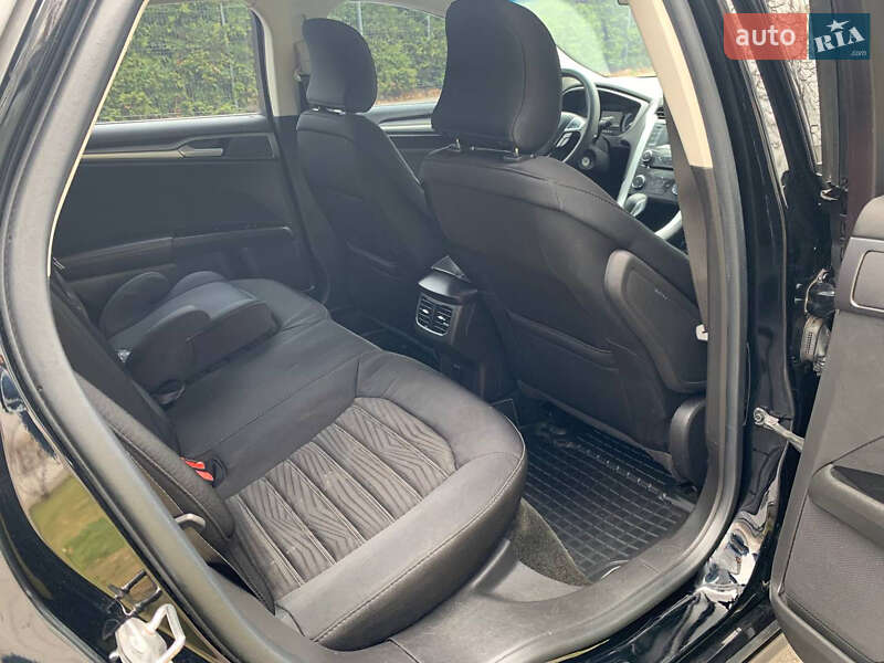 Седан Ford Fusion 2015 в Києві фото 7 Седан Ford Fusion 2015 в Києві