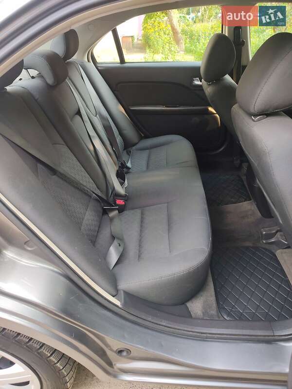 Седан Ford Fusion 2011 в Киеве