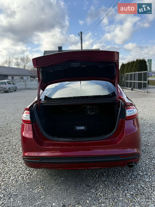 Седан Ford Fusion 2016 в Коломые