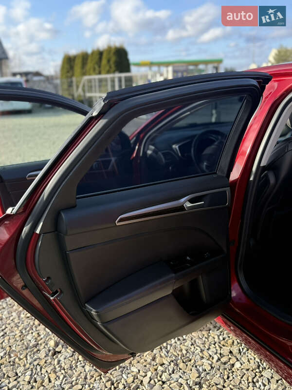 Седан Ford Fusion 2016 в Коломые