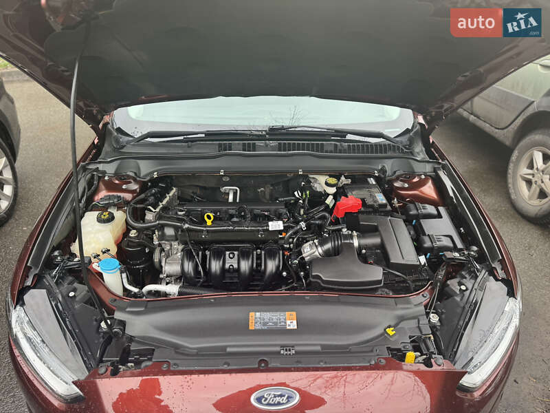 Седан Ford Fusion 2015 в Киеве фото 19 Седан Ford Fusion 2015 в Киеве
