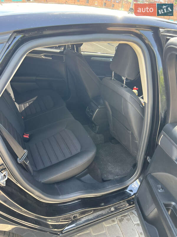 Седан Ford Fusion 2019 в Харькове фото 6 Седан Ford Fusion 2019 в Харькове