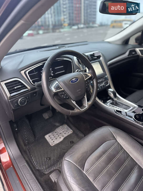 Седан Ford Fusion 2015 в Києві фото 12 Седан Ford Fusion 2015 в Києві