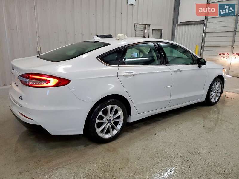 Седан Ford Fusion 2020 в Запорожье
