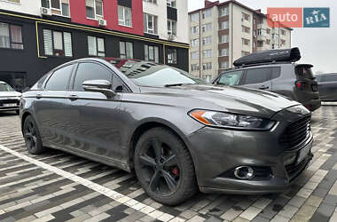 Седан Ford Fusion 2014 в Києві
