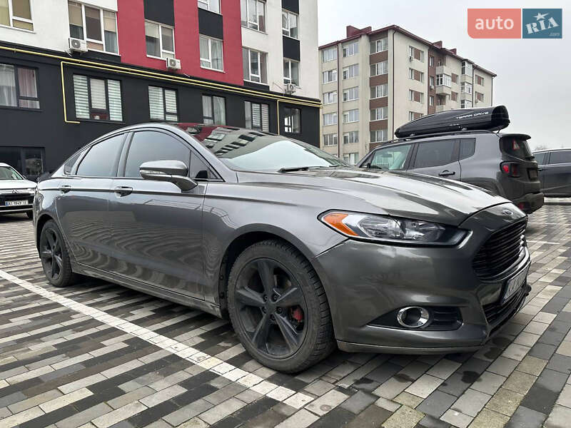 Седан Ford Fusion 2014 в Киеве