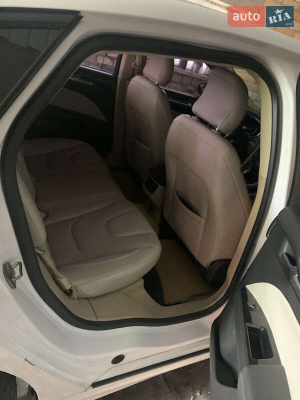 Седан Ford Fusion 2016 в Днепре