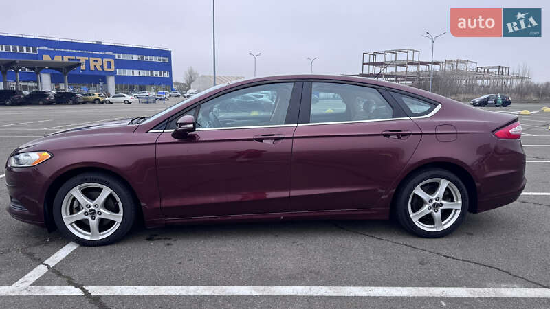 Седан Ford Fusion 2015 в Киеве