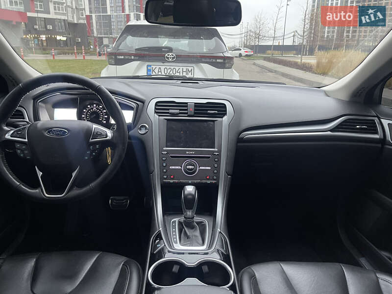 Седан Ford Fusion 2016 в Киеве фото 8 Седан Ford Fusion 2016 в Киеве