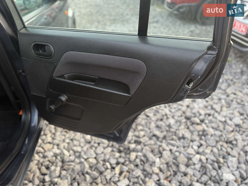 Хэтчбек Ford Fusion 2010 в Виннице фото 20 Хэтчбек Ford Fusion 2010 в Виннице