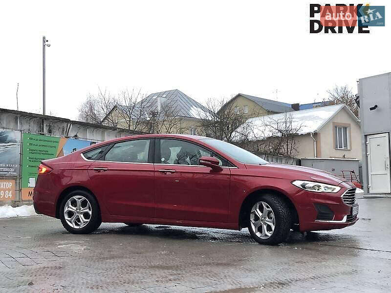 Седан Ford Fusion 2020 в Тернополе фото Седан Ford Fusion 2020 в Тернополе
