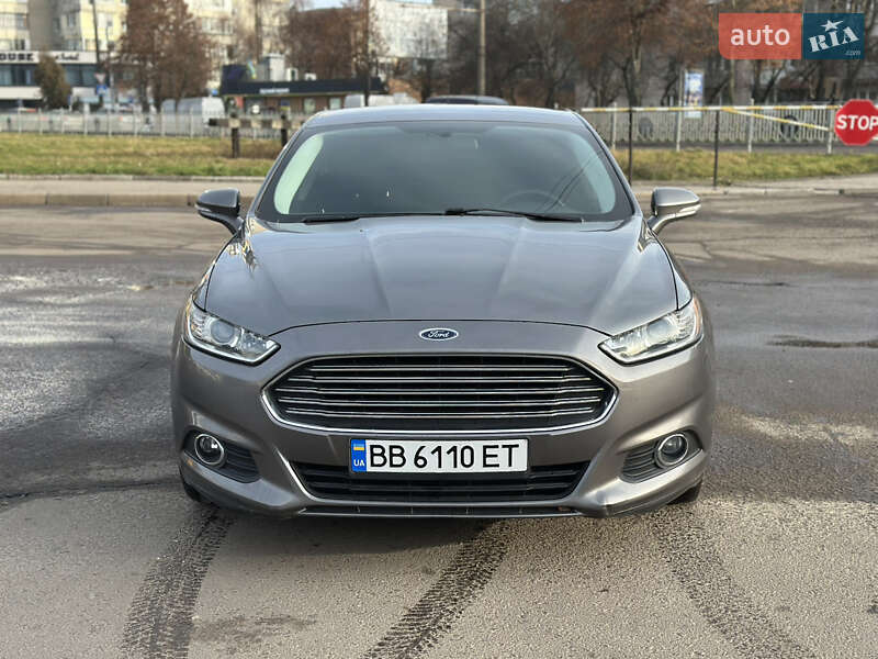 Седан Ford Fusion 2013 в Ровно фото Седан Ford Fusion 2013 в Ровно