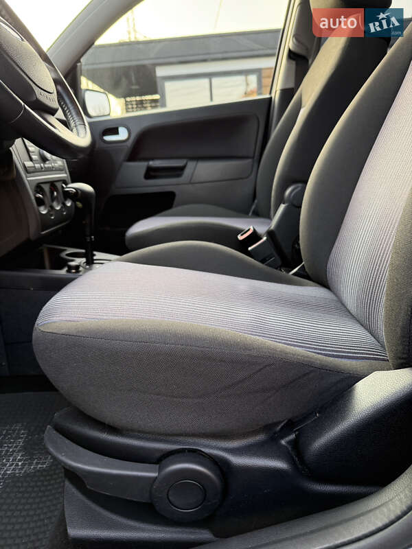 Хэтчбек Ford Fusion 2005 в Виннице фото 13 Хэтчбек Ford Fusion 2005 в Виннице