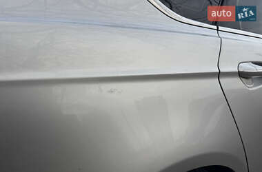 Седан Ford Fusion 2014 в Львове