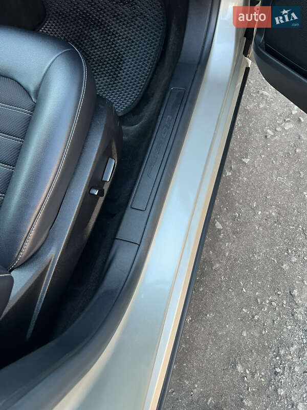 Седан Ford Fusion 2018 в Тернополе