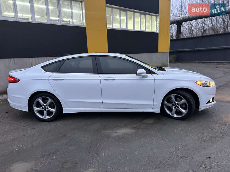 Седан Ford Fusion 2014 в Нежине