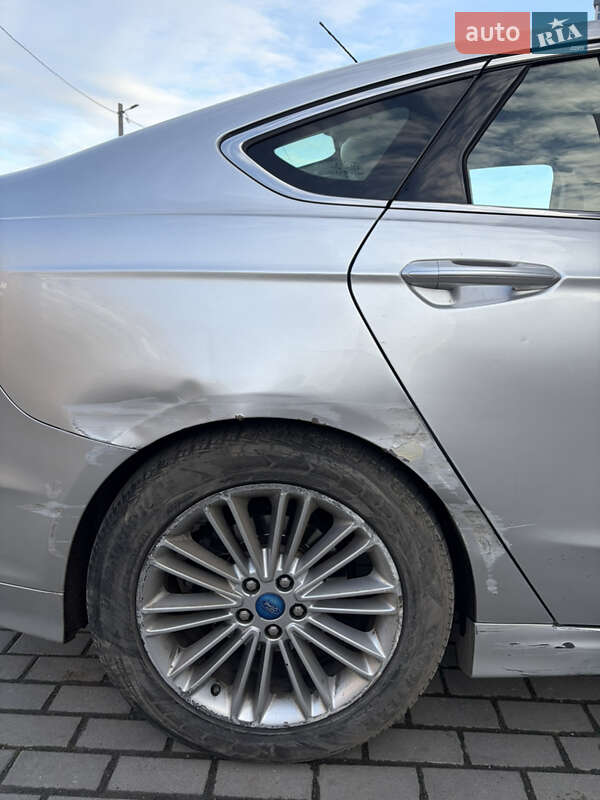 Седан Ford Fusion 2014 в Тернополе