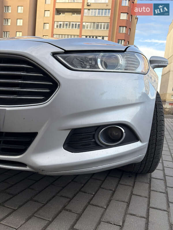 Седан Ford Fusion 2014 в Тернополе