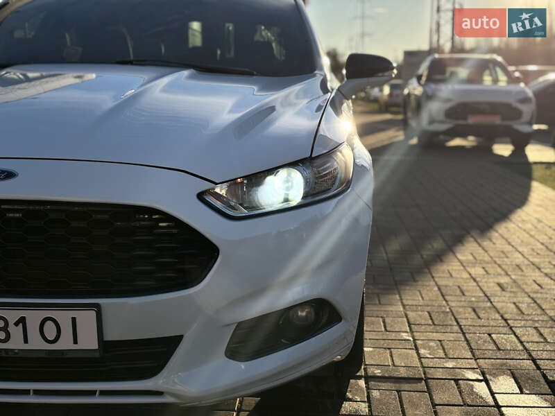 Седан Ford Fusion 2014 в Николаеве
