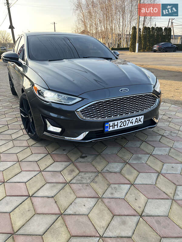 Седан Ford Fusion 2019 в Одессе
