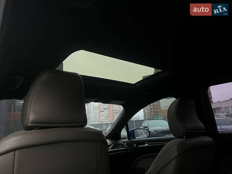 Седан Ford Fusion 2016 в Киеве