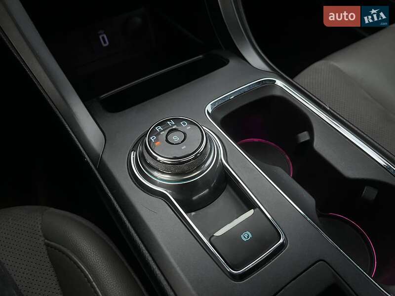 Седан Ford Fusion 2016 в Киеве