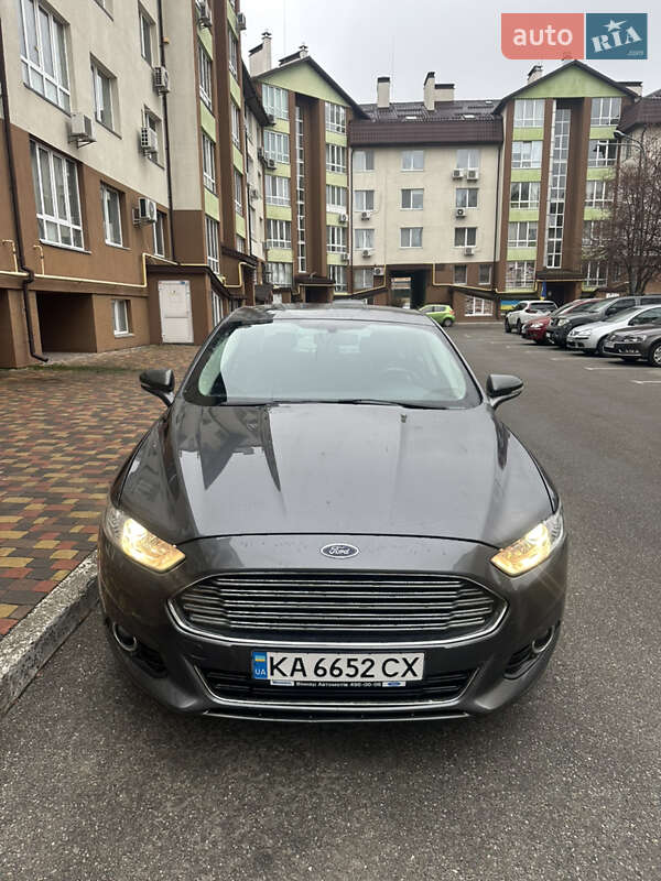 Седан Ford Fusion 2015 в Киеве