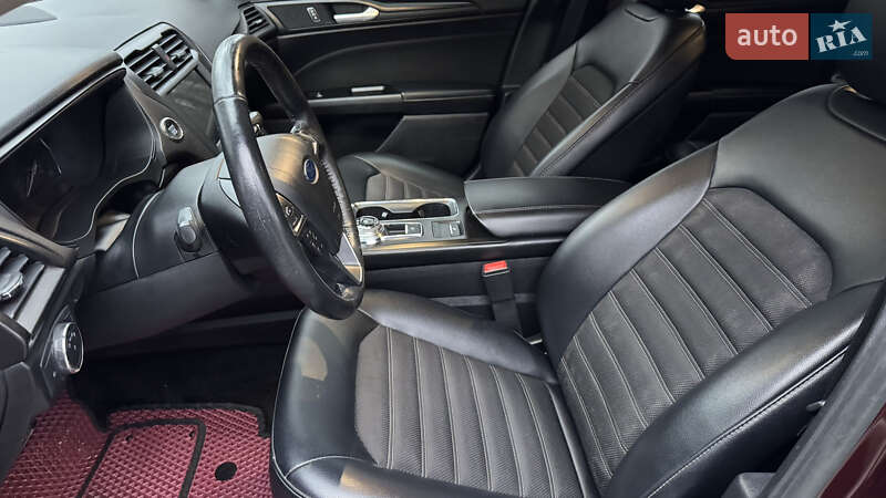 Седан Ford Fusion 2017 в Тернополе