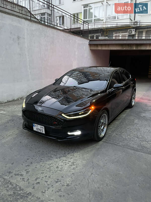 Седан Ford Fusion 2016 в Ивано-Франковске фото 2 Седан Ford Fusion 2016 в Ивано-Франковске