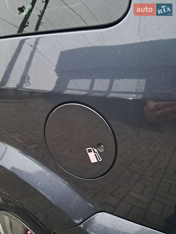 Хэтчбек Ford Fusion 2009 в Прилуках