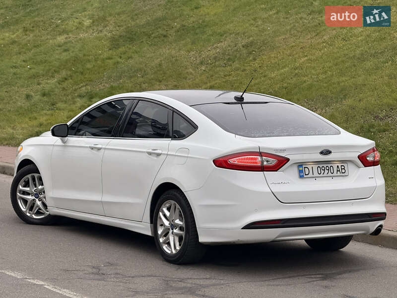 Седан Ford Fusion 2013 в Киеве