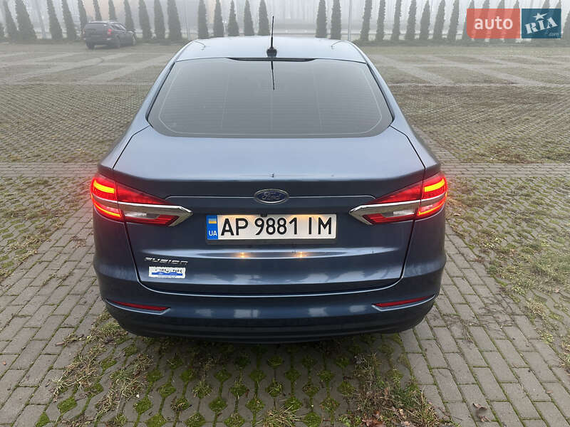 Седан Ford Fusion 2018 в Кривом Роге