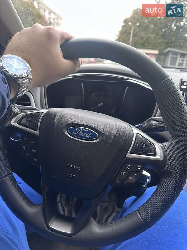 Седан Ford Fusion 2013 в Харькове