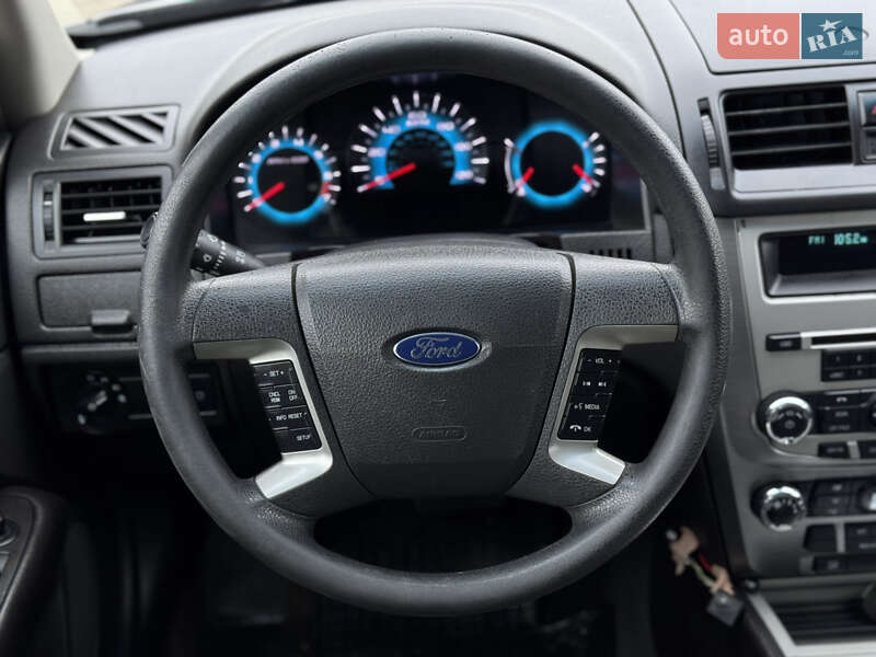 Седан Ford Fusion 2011 в Бердичеве