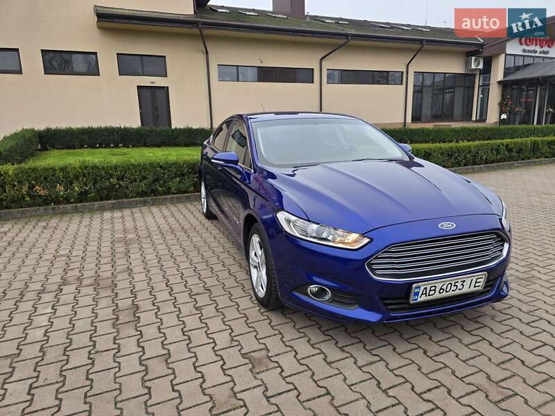 Седан Ford Fusion 2015 в Киеве