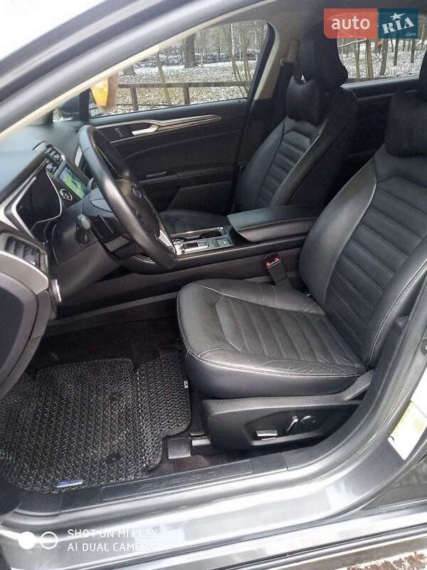 Седан Ford Fusion 2018 в Сумах фото 13 Седан Ford Fusion 2018 в Сумах