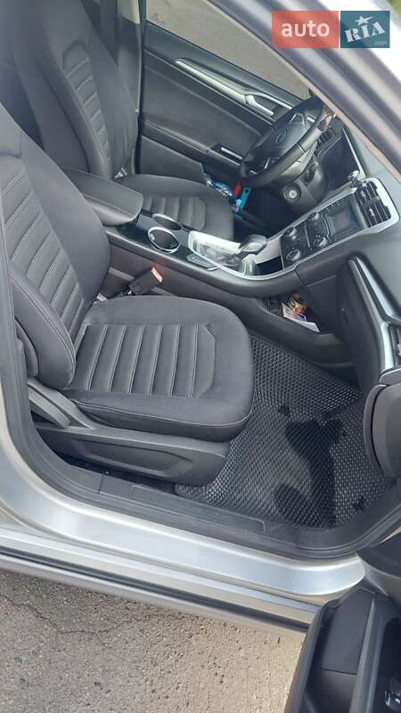 Седан Ford Fusion 2012 в Днепре