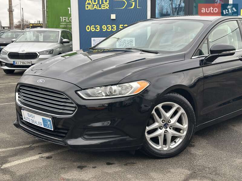 Седан Ford Fusion 2015 в Киеве