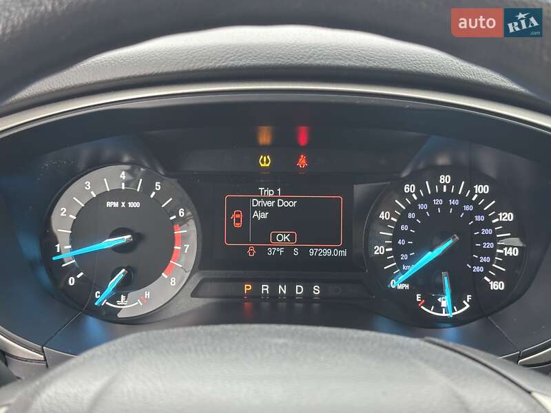 Седан Ford Fusion 2015 в Киеве