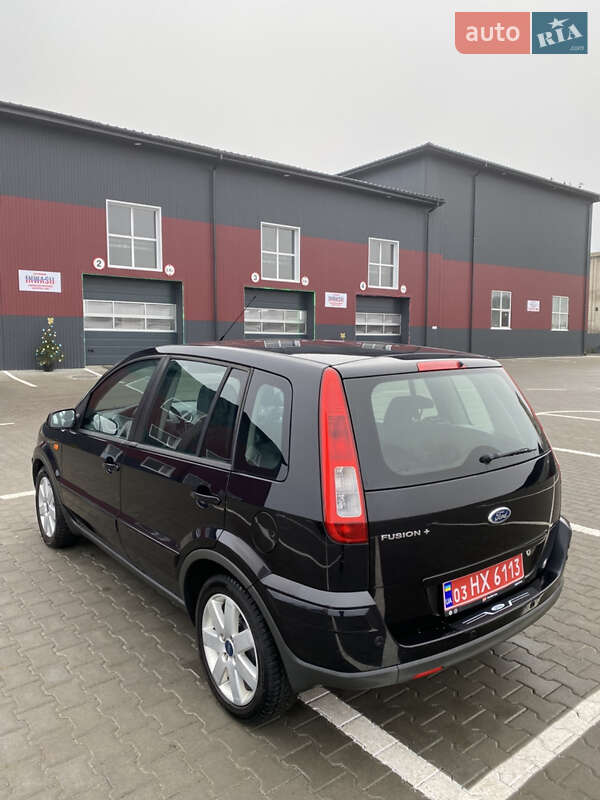 Хэтчбек Ford Fusion 2008 в Киеве