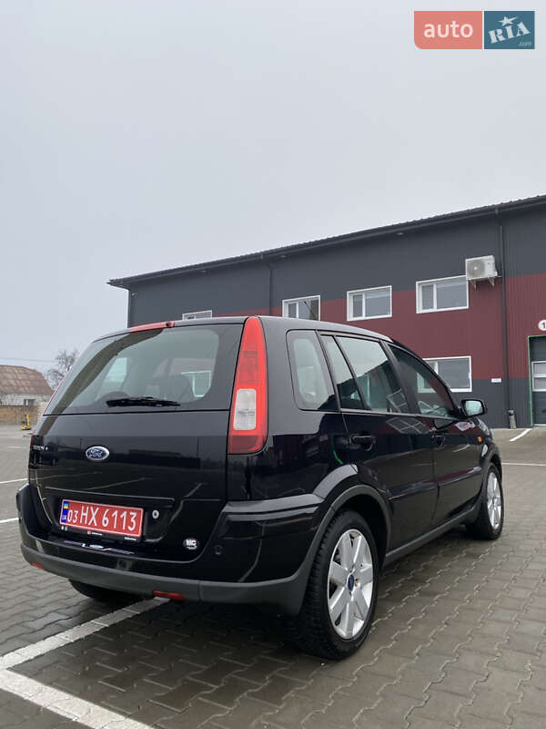 Хэтчбек Ford Fusion 2008 в Киеве